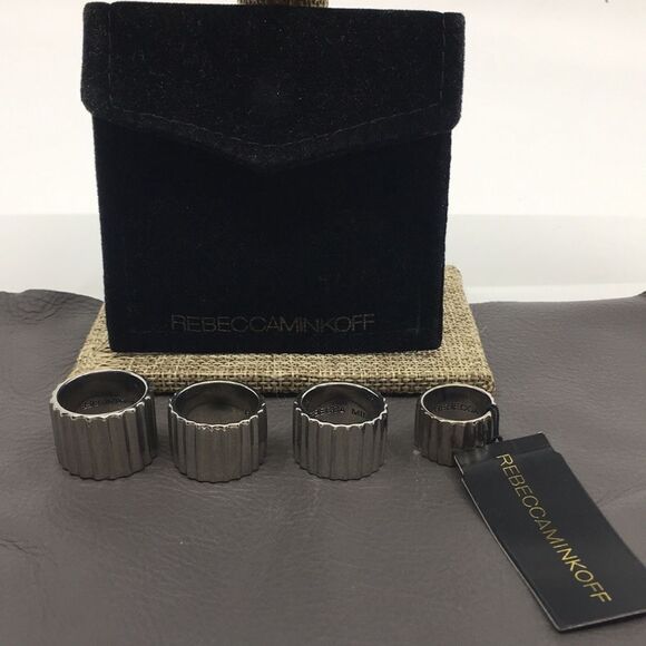 NWT Rebecca Minkoff Multi Finger Silver Tone Rings *slight tarnishing* - Picture 1 of 13